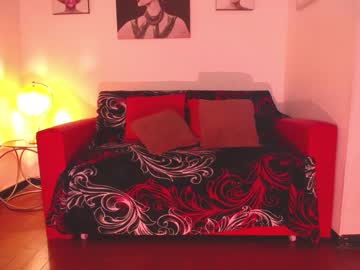 See _angel_dark online Now @ diddle.cam