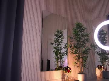 See Abbela_white online Now @ diddle.cam
