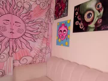 See Abby_dove1 online Now @ diddle.cam
