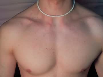 See Adam_21cm online Now @ diddle.cam