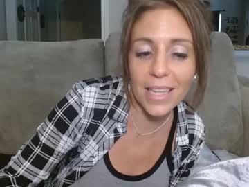 See Alannarack online Now @ diddle.cam