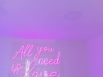 See Aleksandra_miller online Now @ diddle.cam