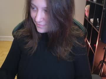 See Alexa_dream online Now @ diddle.cam