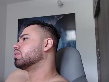 See Alexandro_king online Now @ diddle.cam