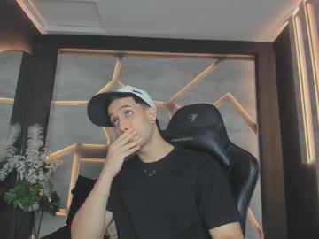 See Alexgiraldo_ online Now @ diddle.cam