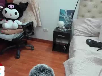See Anaredgrave online Now @ diddle.cam