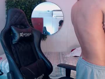 See Andy_dan1 online Now @ diddle.cam