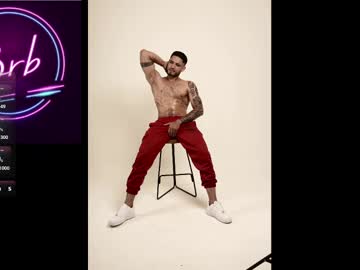 See Austintorres_ online Now @ diddle.cam