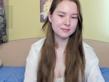 See Avaharis online Now @ diddle.cam