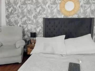 See Brenda_lamar online Now @ diddle.cam