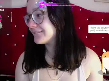 See Charlotte1_ls online Now @ diddle.cam
