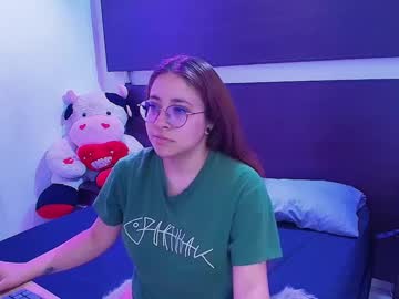 See Crystal_rennie online Now @ diddle.cam