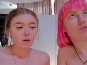 See Daisypro online Now @ diddle.cam