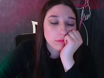 See Demmi_jane online Now @ diddle.cam