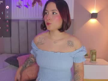 See Dyvis_22 online Now @ diddle.cam