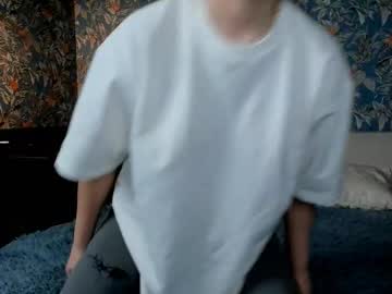 See Edlinburnard online Now @ diddle.cam