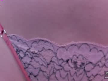 See Eloisaolivero online Now @ diddle.cam