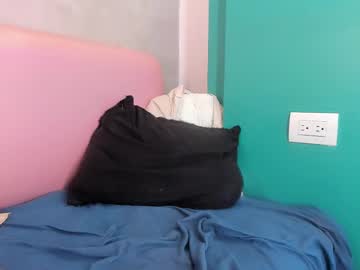 See Emiily_monroe online Now @ diddle.cam