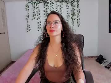 See Emmatorres9 online Now @ diddle.cam