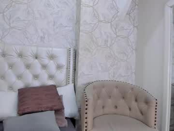 See Esmeralda_vigor online Now @ diddle.cam