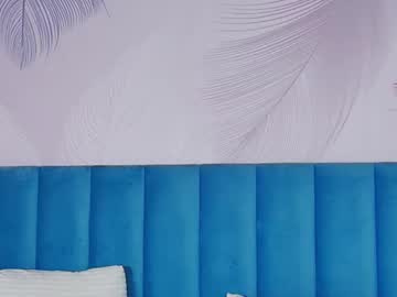 See Esterimoons online Now @ diddle.cam