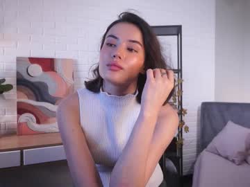 See Fancycheesman online Now @ diddle.cam