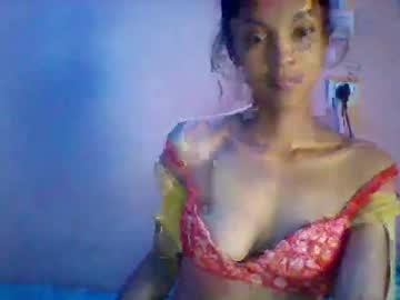 See Fifihsexy online Now @ diddle.cam