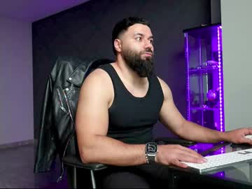 See Glennmasters online Now @ diddle.cam