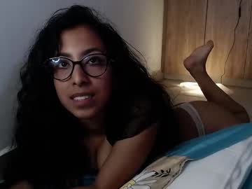 See Hanny_bomm online Now @ diddle.cam