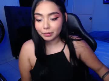 See Heetsah online Now @ diddle.cam