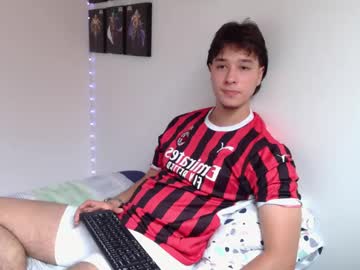 See Jack_walker190 online Now @ diddle.cam