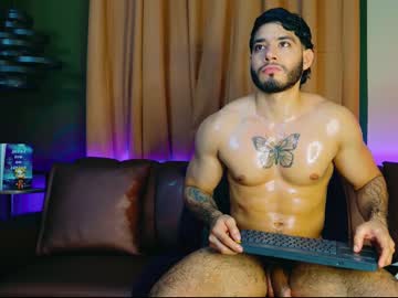 See Jadenfeynman online Now @ diddle.cam