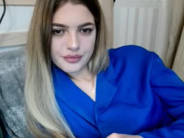 See Jantientimmer online Now @ diddle.cam