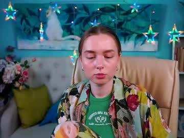See Jennifergraces online Now @ diddle.cam
