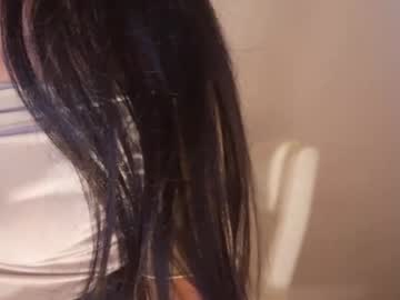 See Jhaanvi online Now @ diddle.cam
