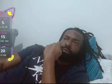 See Johngabbanaaaa online Now @ diddle.cam