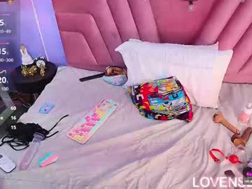 See Kinkyhousewifee_ online Now @ diddle.cam