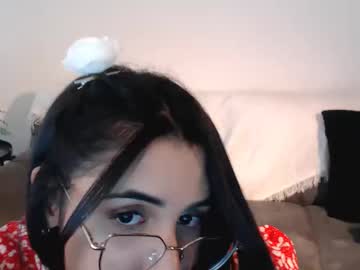 See Lanzy_bloom online Now @ diddle.cam