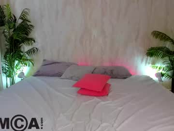See Lillian_blake online Now @ diddle.cam