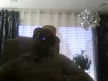 See Matcelpb1987 online Now @ diddle.cam