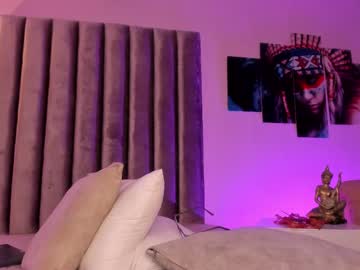 See Mia_bonneett online Now @ diddle.cam