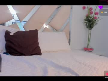 See Monielodge online Now @ diddle.cam