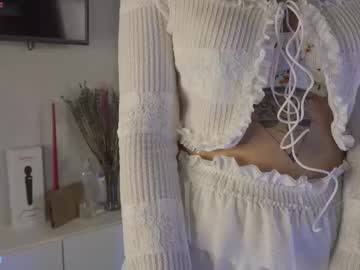 See Moony_mary online Now @ diddle.cam