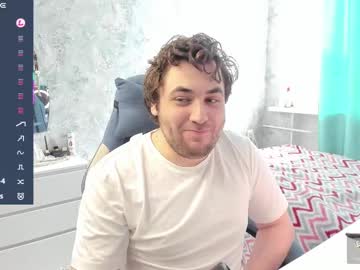 See Morlaios online Now @ diddle.cam