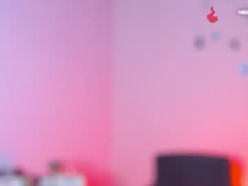 See Natalia_33 online Now @ diddle.cam