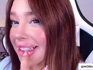 See Nicolthompsonn online Now @ diddle.cam
