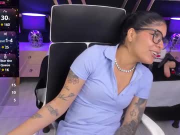 See Nikibryce_ online Now @ diddle.cam