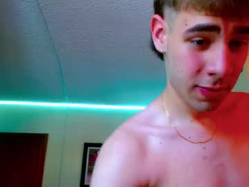 See Nohadh online Now @ diddle.cam