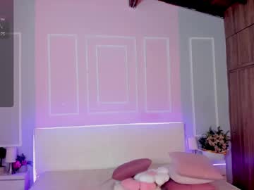 See Oralarson online Now @ diddle.cam