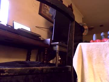 See Paulvert online Now @ diddle.cam